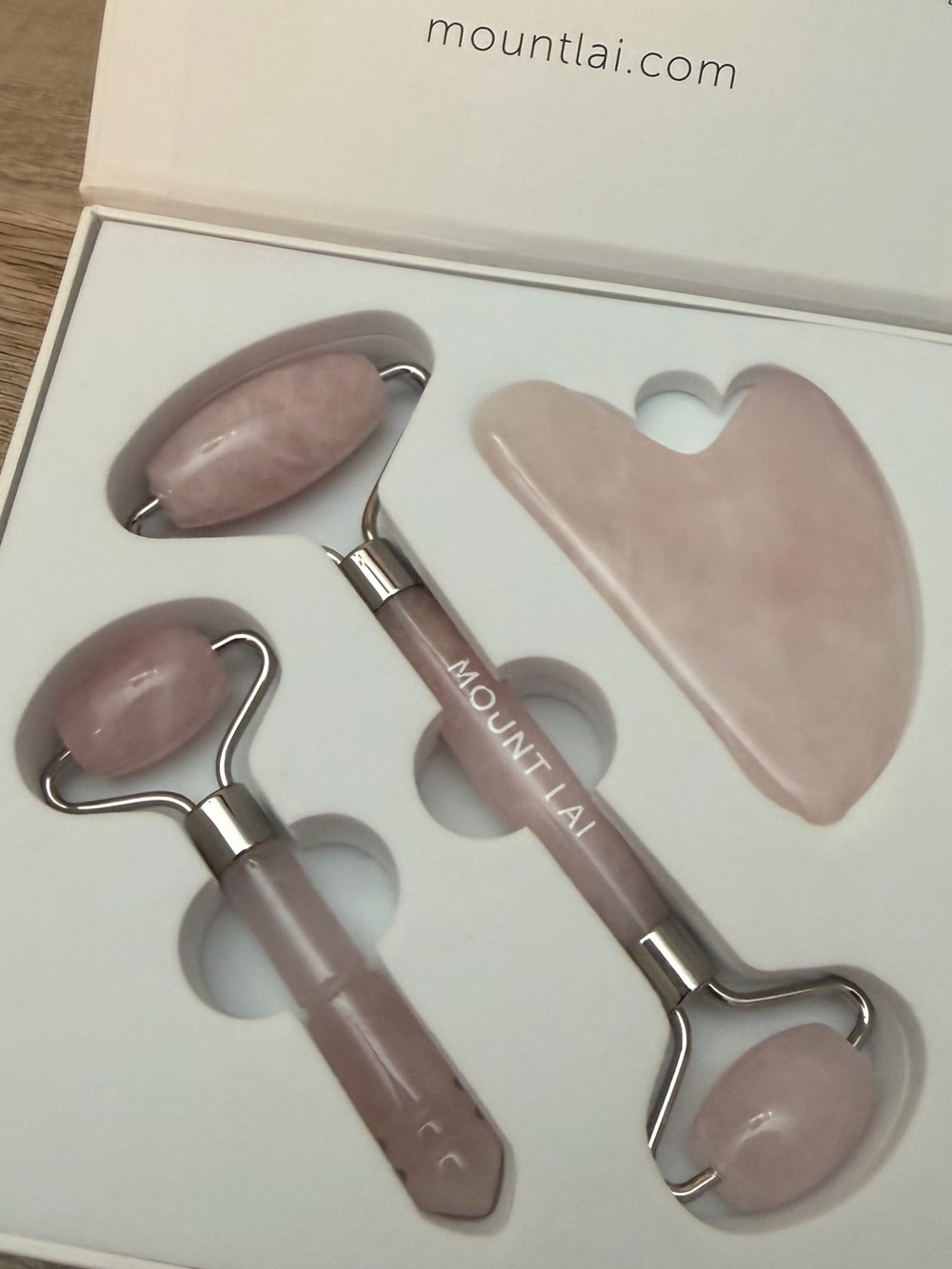 Mount Lai The Rose Quartz Facial Spa Set – New